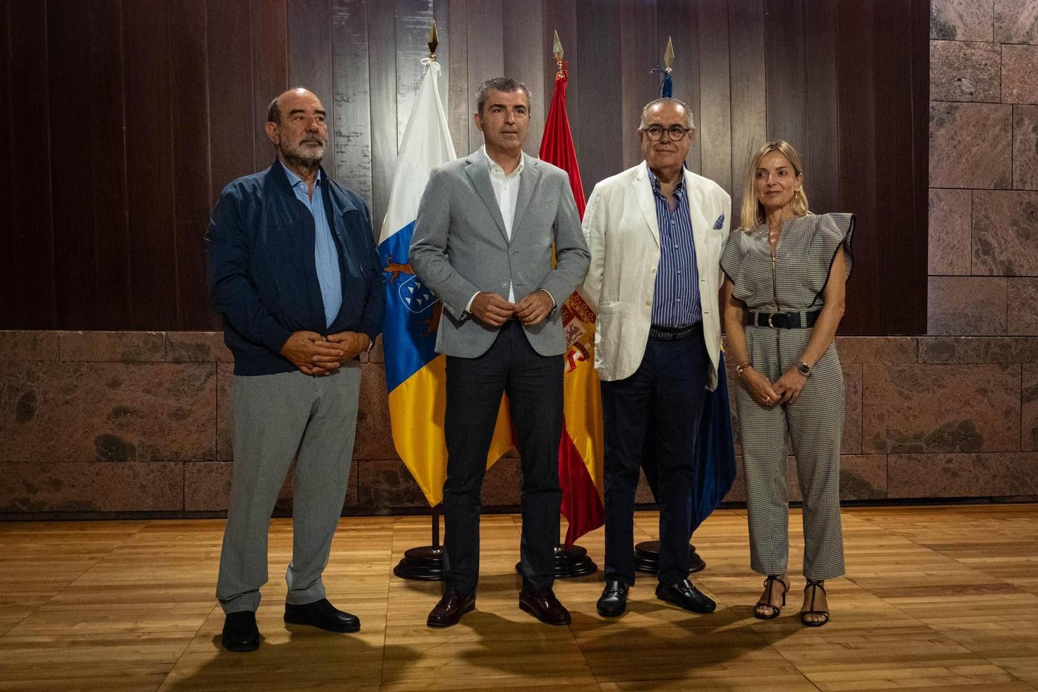 Acto de presentación del Informe Anual del CES 2023 al Gobierno de Canarias