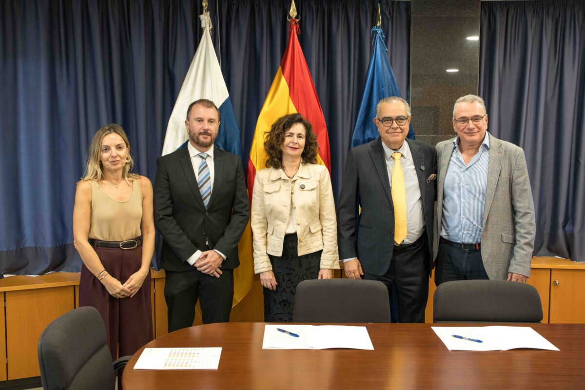 El Instituto Canario de Estadística y el Consejo Económico y Social firman un convenio de cooperación estadística